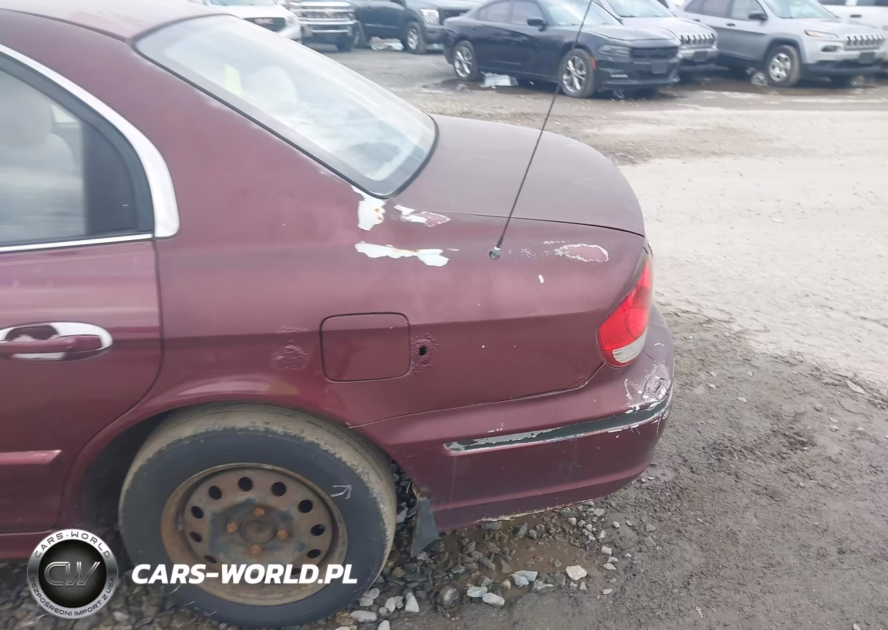 2003 Hyundai Sonata Base W-2.7L V6 VIN:KMHWF25H73A855193 - 6