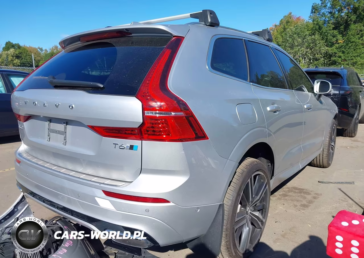 2019 Volvo Xc60 T6 R-Design VIN:LYVA22RM3KB230301 - 4
