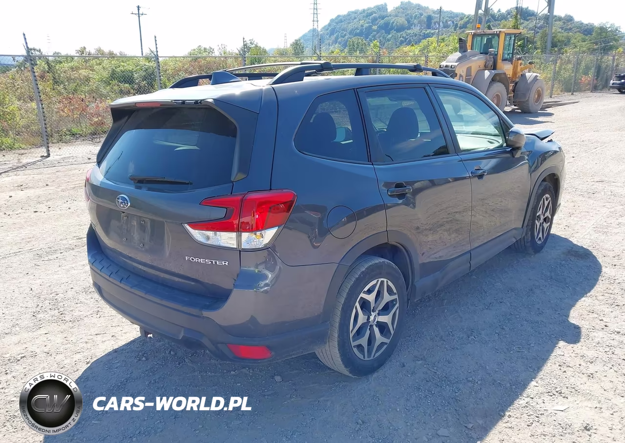2021 Subaru Forester Premium VIN:JF2SKAJC6MH552998 - 4
