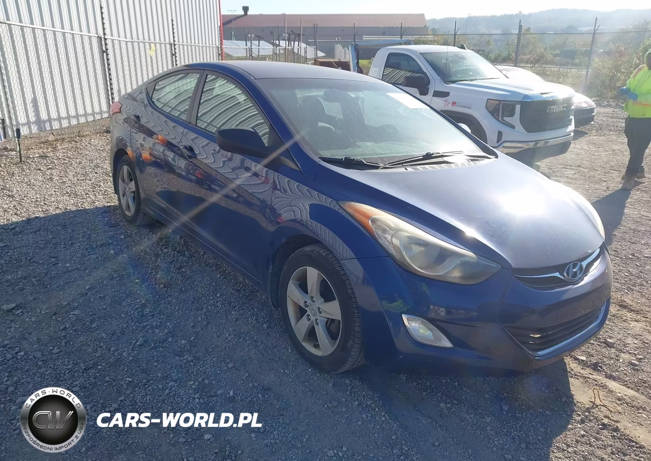 2013 Hyundai Elantra Gls