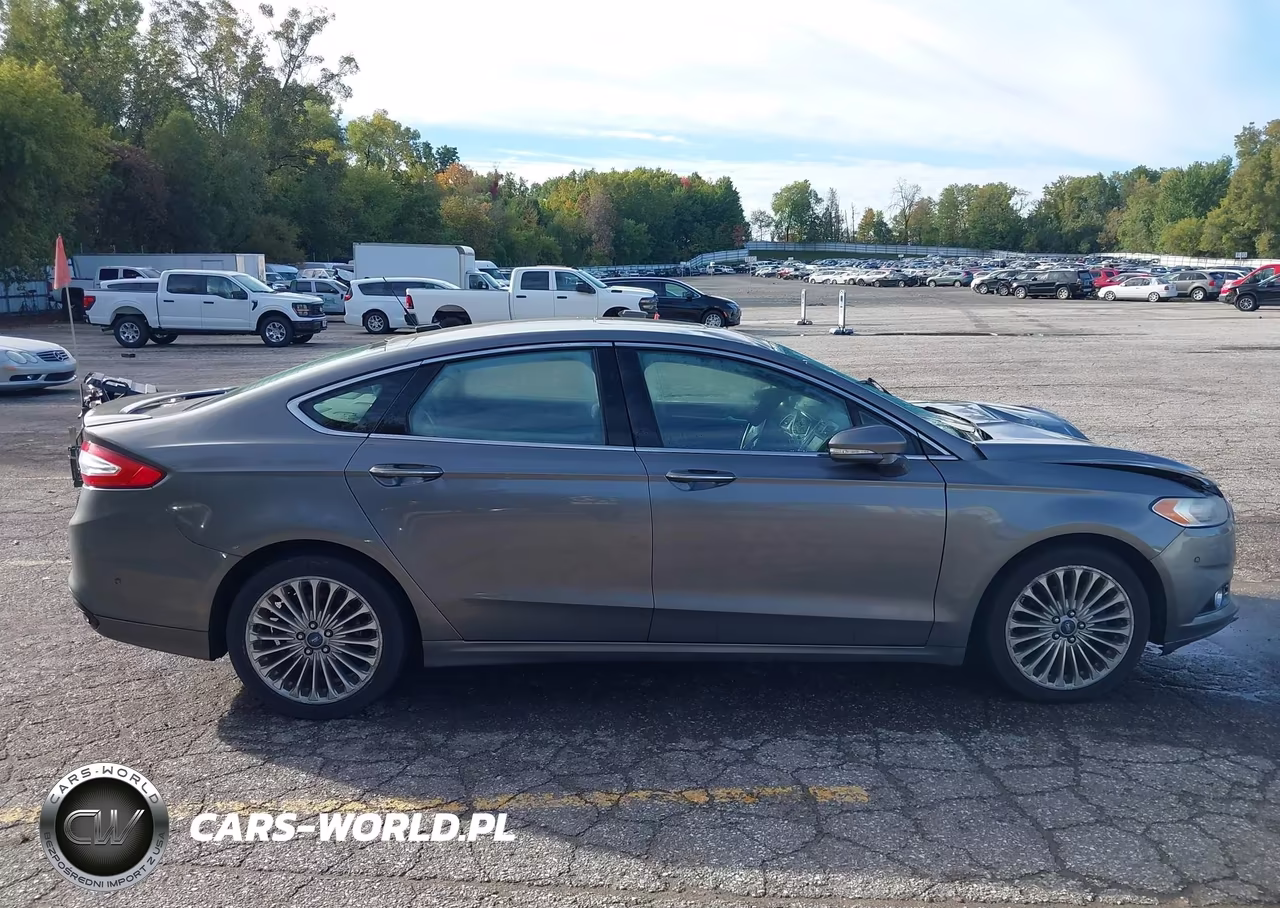 2013 Ford Fusion Titanium VIN:3FA6P0D94DR122029 - 13