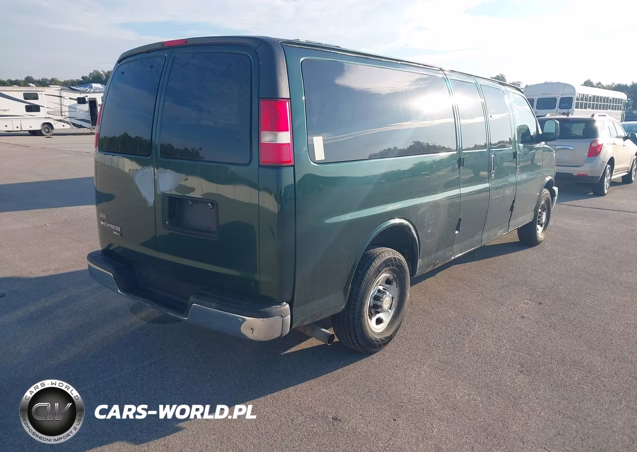 2011 Chevrolet Express 3500 Lt VIN:1GAZG1FG7B1160038 - 4