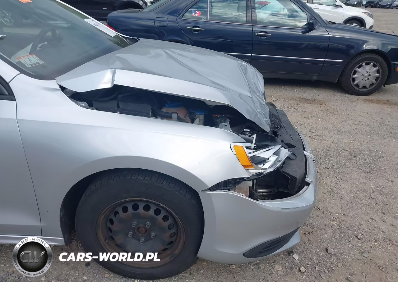2014 Volkswagen Jetta 2.0L S VIN:3VW2K7AJ3EM221094 - 15