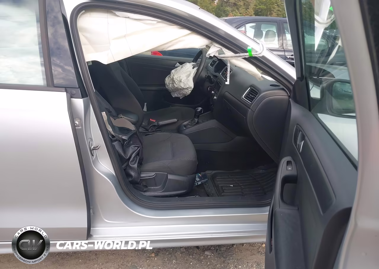 2014 Volkswagen Jetta 2.0L S VIN:3VW2K7AJ3EM221094 - 5