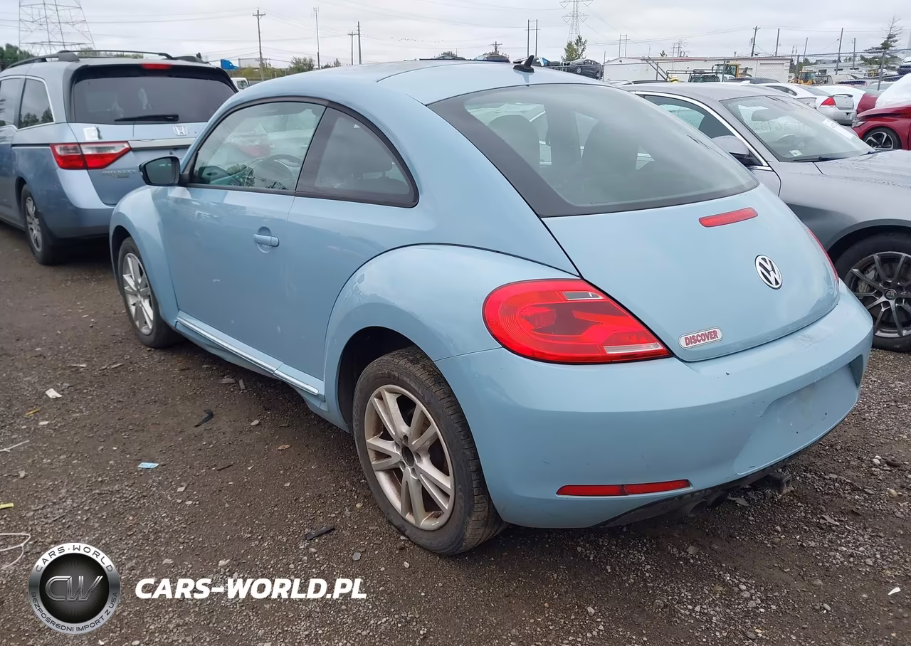 2012 Volkswagen Beetle 2.5L VIN:3VWJP7AT6CM636440 - 3