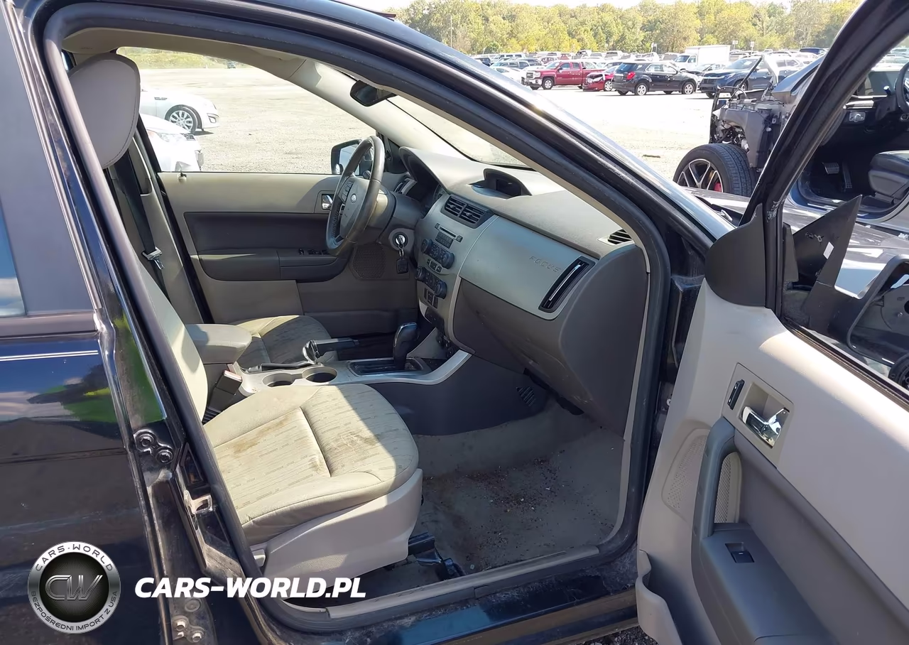 2008 Ford Focus Se-Ses VIN:1FAHP35NX8W231510 - 5