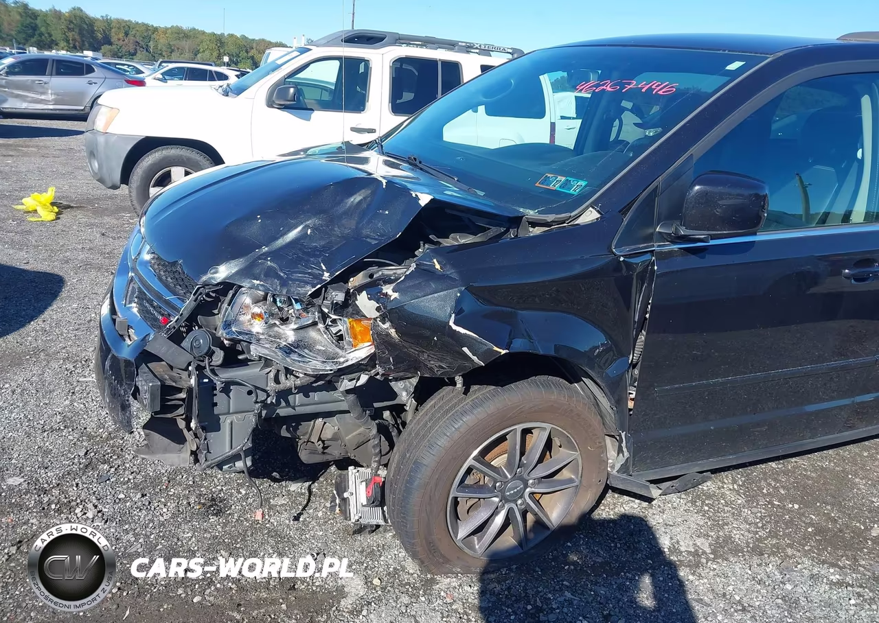 2017 Dodge Grand Caravan Sxt VIN:2C4RDGCG3HR615172 - 17
