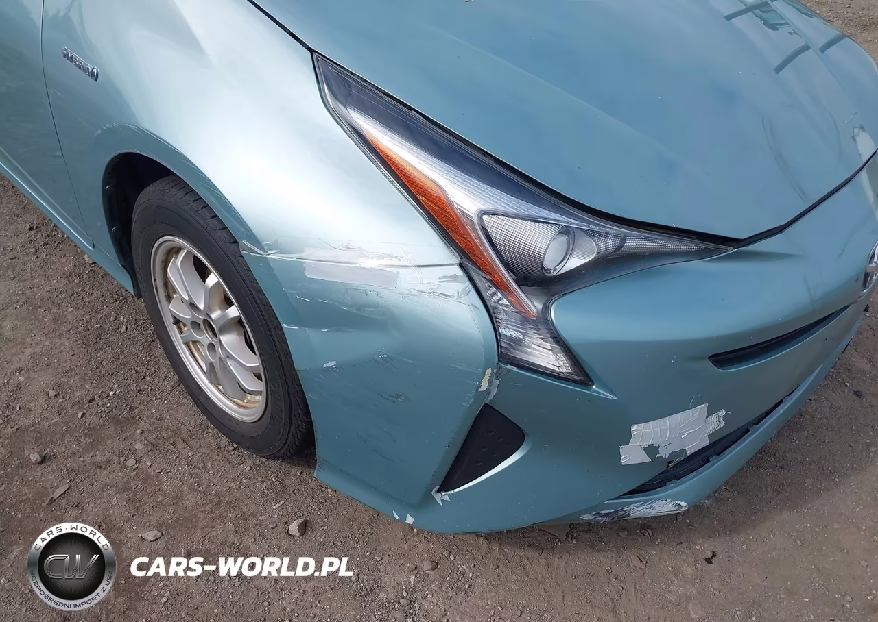 2016 Toyota Prius Two VIN:JTDKBRFU3G3023833 - 6