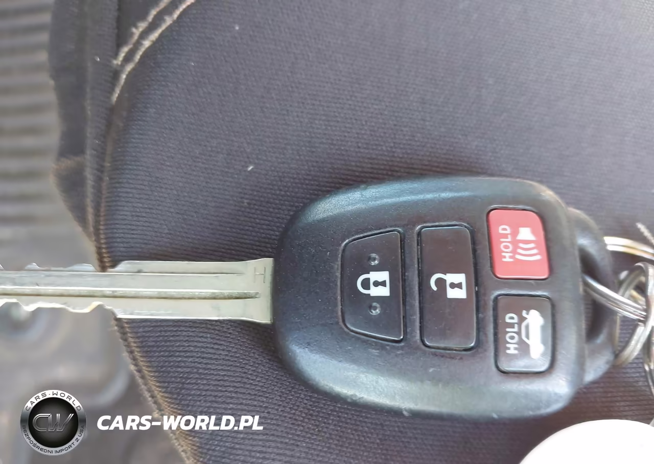 2016 Toyota Corolla Le VIN:2T1BURHE8GC725962 - 11