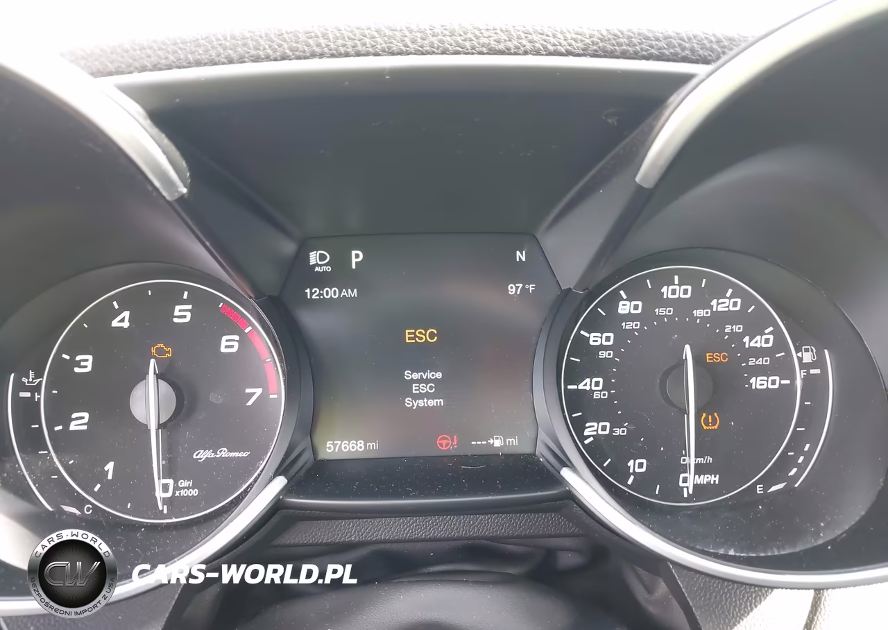 2018 Alfa Romeo Giulia Awd VIN:ZARFAEDN5J7567328 - 7