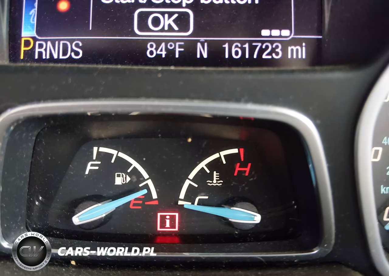 2013 Ford Focus Titanium VIN:1FADP3J22DL215551 - 16