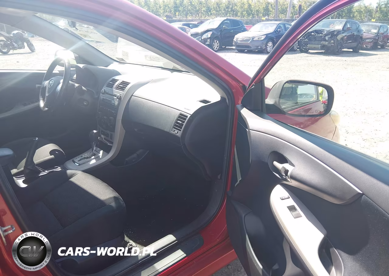 2010 Toyota Corolla S VIN:2T1BU4EE1AC236902 - 5