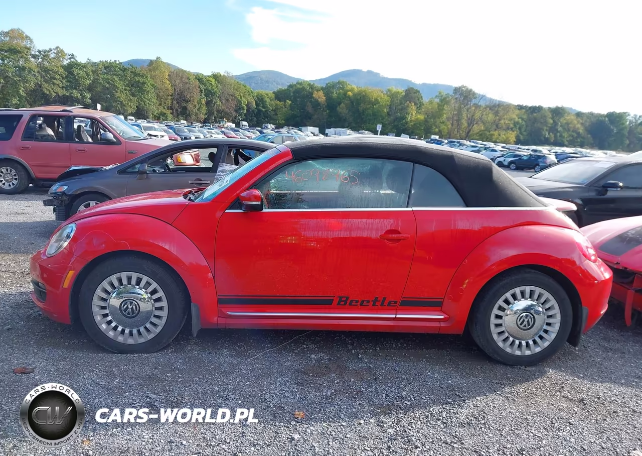 2013 Volkswagen Beetle 2.5L VIN:3VW5P7AT4DM829916 - 15