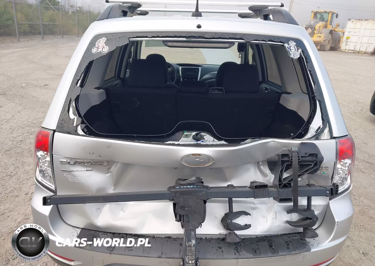 2011 Subaru Forester 2.5X Premium VIN:JF2SHADC5BH717432 - 6