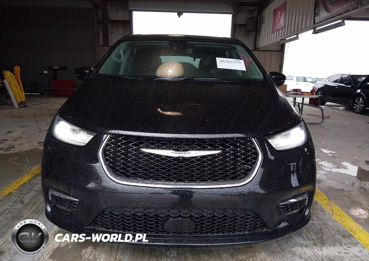 2024 Chrysler Pacifica Touring L VIN:2C4RC1BG0RR187077 - 6