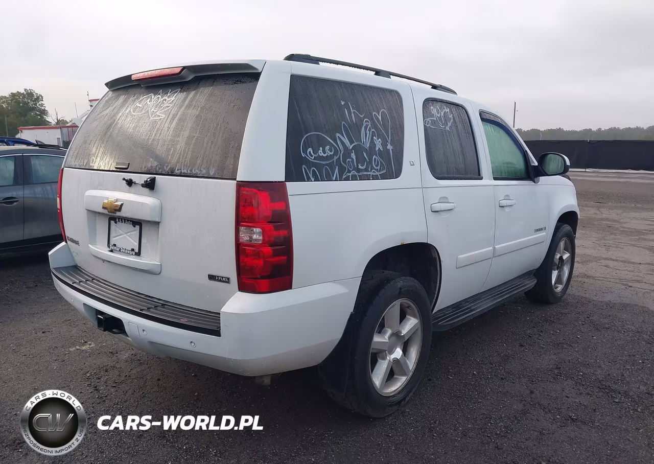 2008 Chevrolet Tahoe Lt VIN:1GNFK13028J112740 - 4
