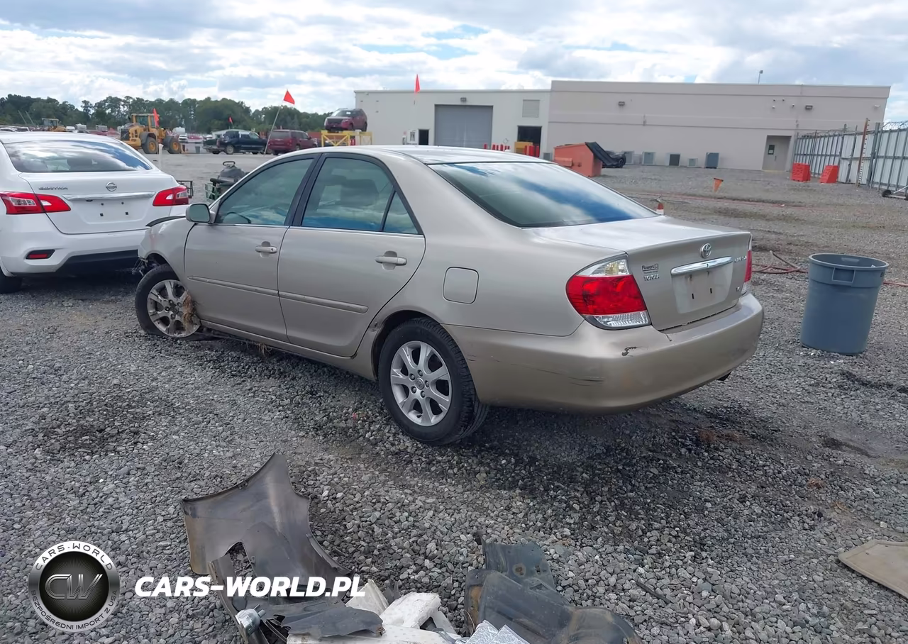 2005 Toyota Camry Xle V6 VIN:4T1BF30K85U088690 - 3