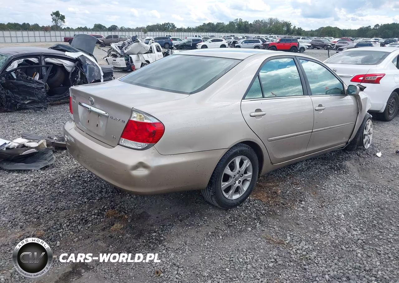 2005 Toyota Camry Xle V6 VIN:4T1BF30K85U088690 - 4