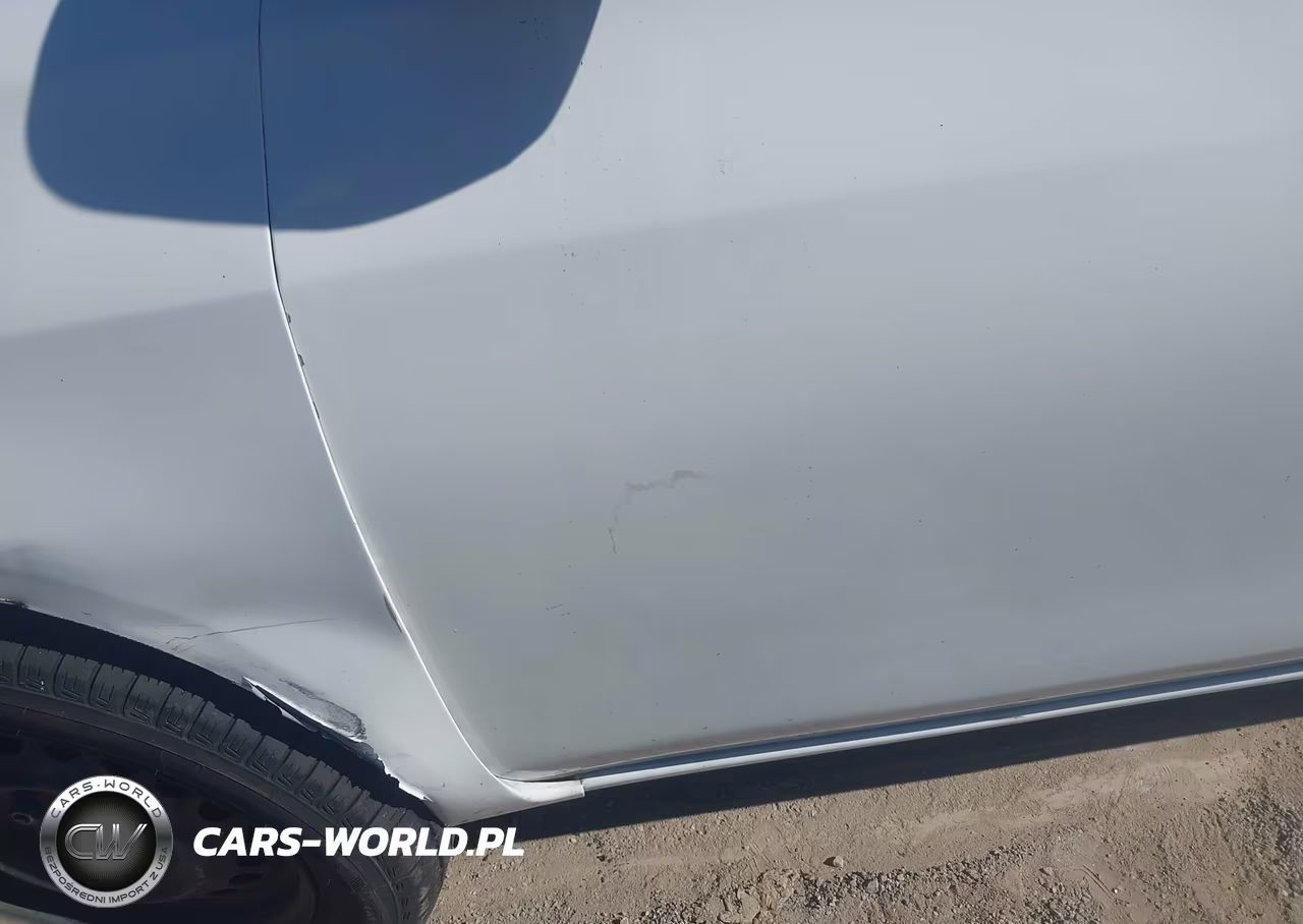 2017 Nissan Versa 1.6 S+ VIN:3N1CN7AP6HL889021 - 13
