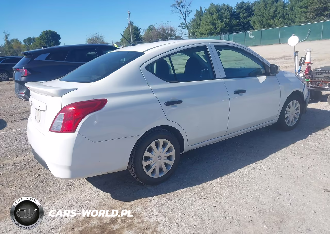 2017 Nissan Versa 1.6 S+ VIN:3N1CN7AP6HL889021 - 4