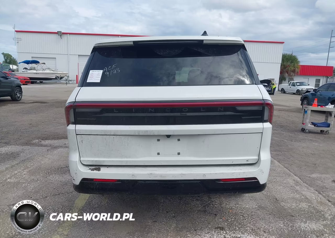 2026 Lincoln Navigator Reserve L VIN:5LMJJ3LG2TEL01400 - 16