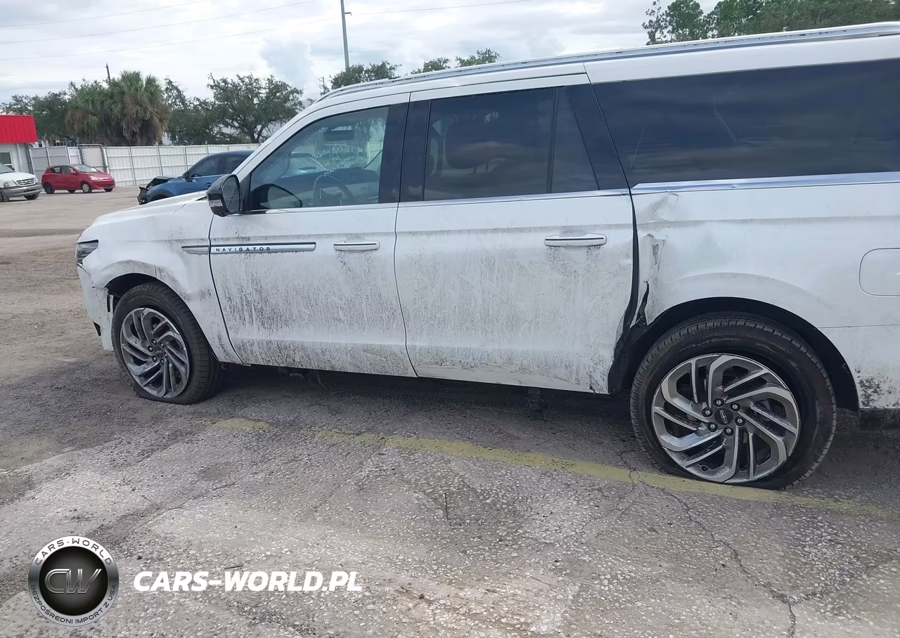2026 Lincoln Navigator Reserve L VIN:5LMJJ3LG2TEL01400 - 6