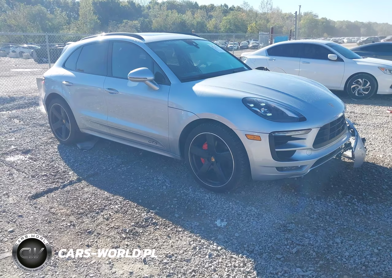 2018 Porsche Macan Gts