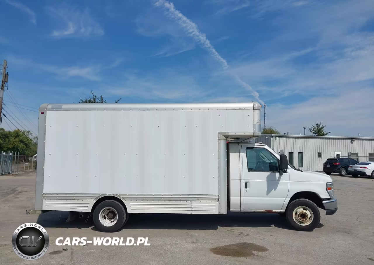 2009 Ford E-450 Cutaway VIN:1FDXE45S89DA10956 - 13
