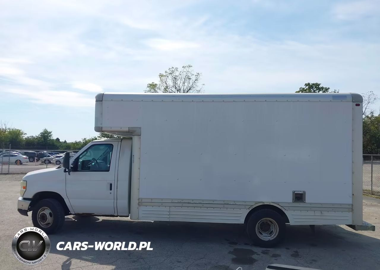 2009 Ford E-450 Cutaway VIN:1FDXE45S89DA10956 - 14