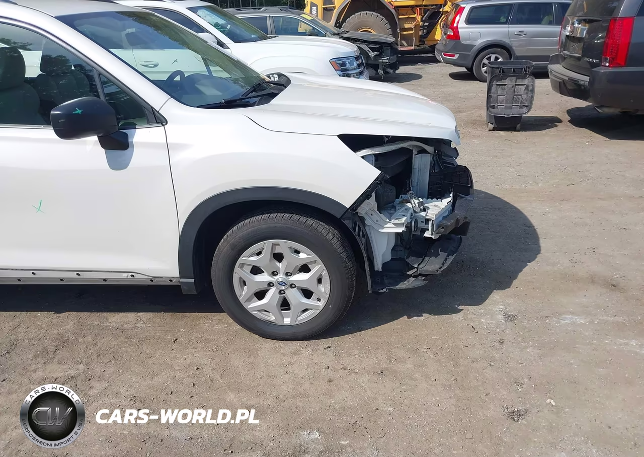 2020 Subaru Forester VIN:JF2SKADC6LH580388 - 18