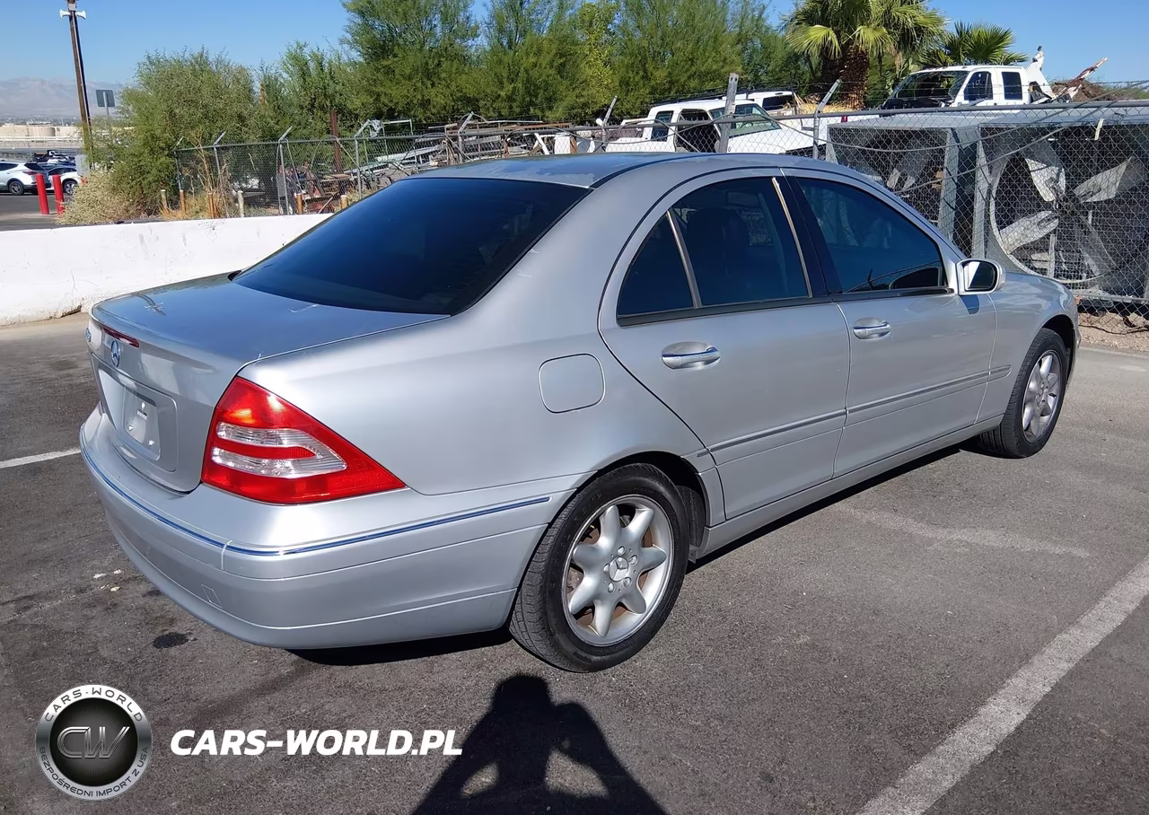 2003 Mercedes-Benz C 320 Sport VIN:WDBRF64J23F368580 - 4