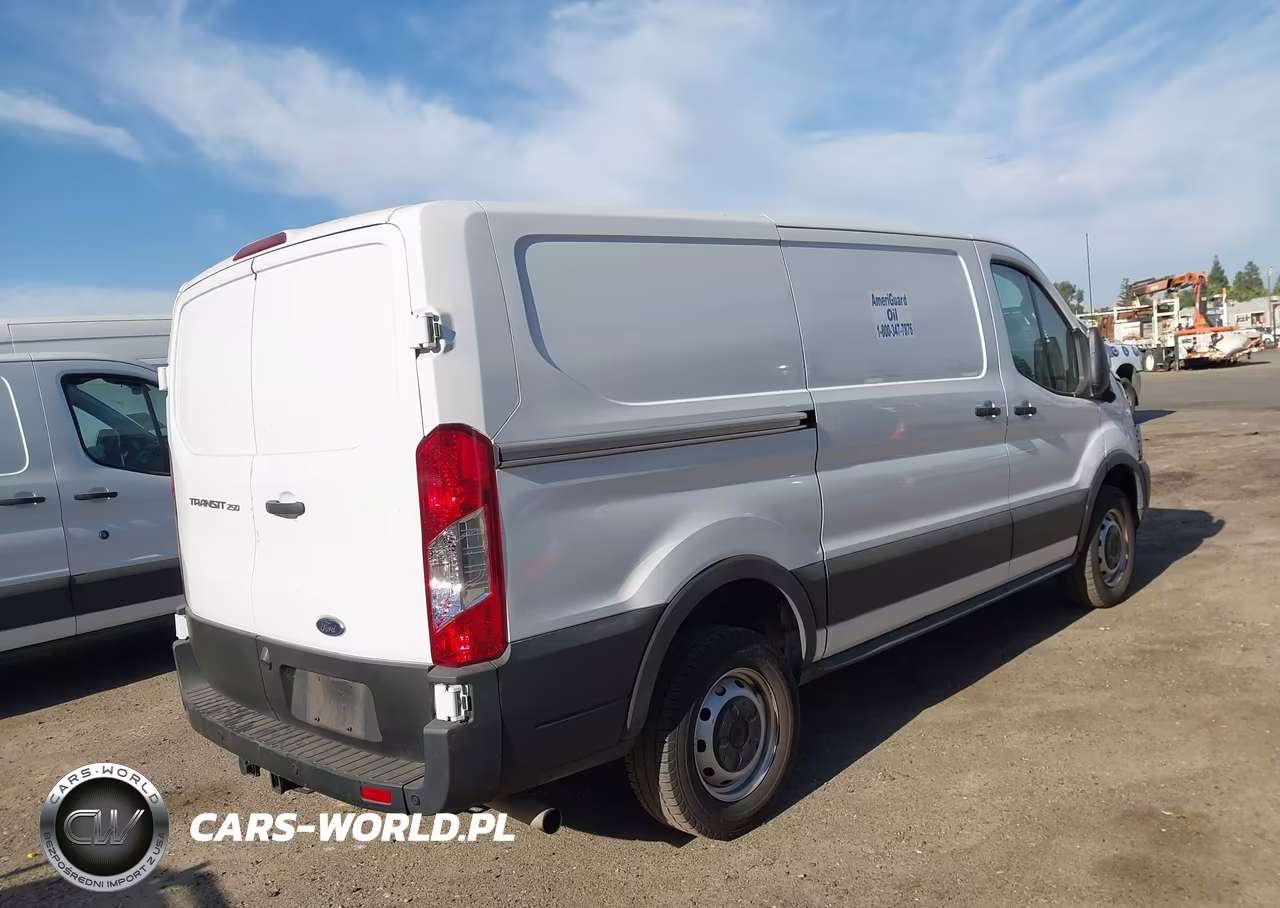 2023 Ford Transit-250 VIN:1FTBR1Y89PKB43817 - 4