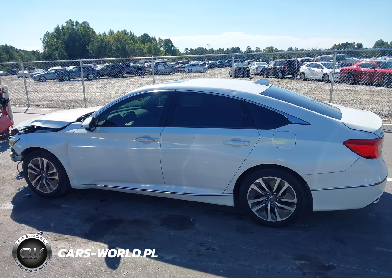 2019 Honda Accord Touring Hybrid VIN:1HGCV3F96KA000914 - 15