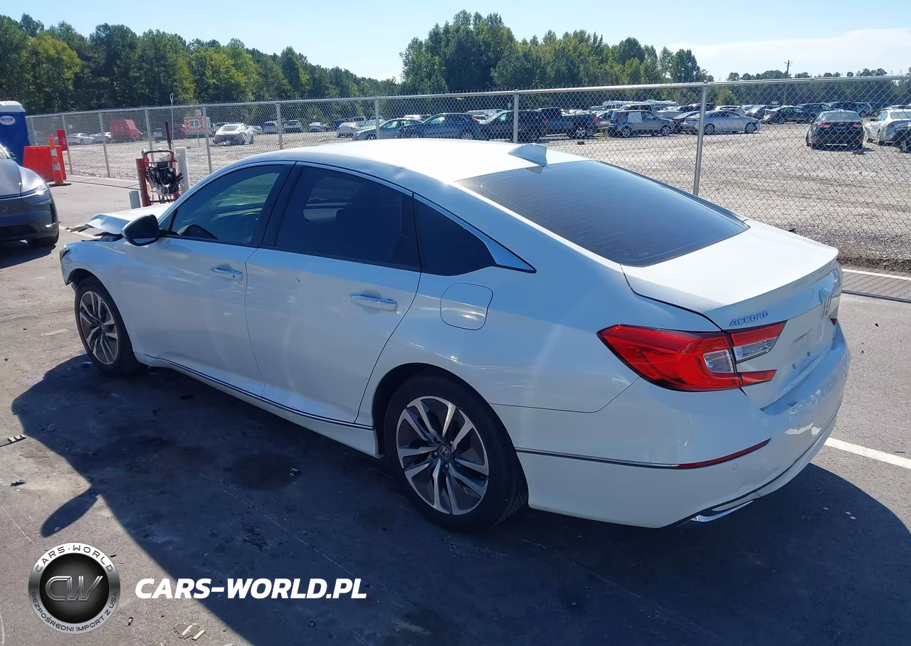 2019 Honda Accord Touring Hybrid VIN:1HGCV3F96KA000914 - 3