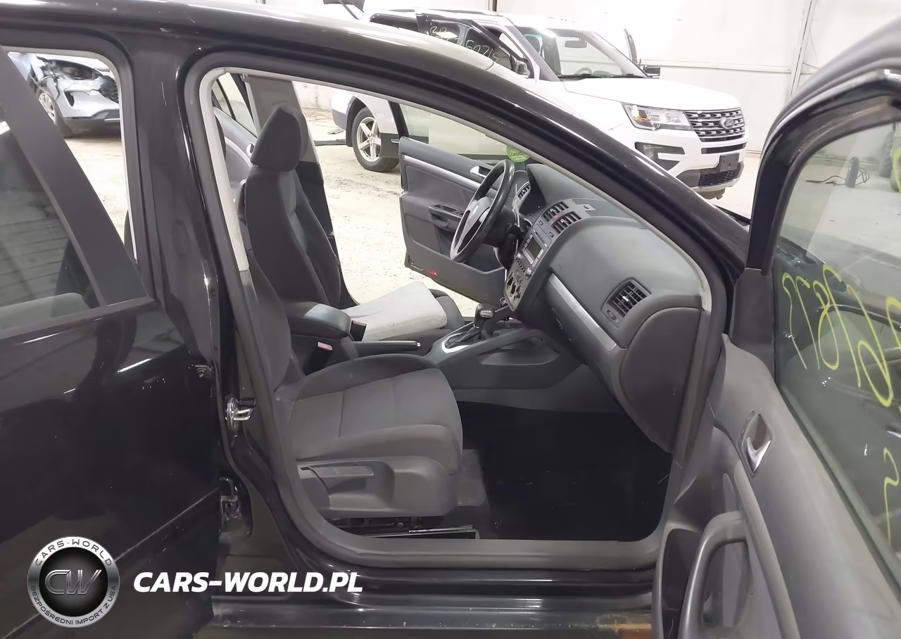 2009 Volkswagen Rabbit S VIN:WVWDB71K89W118408 - 5