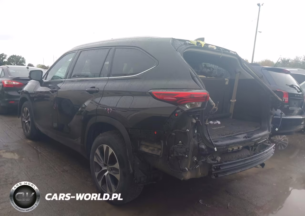 2020 Toyota Highlander Xle VIN:5TDHZRBH2LS020588 - 3