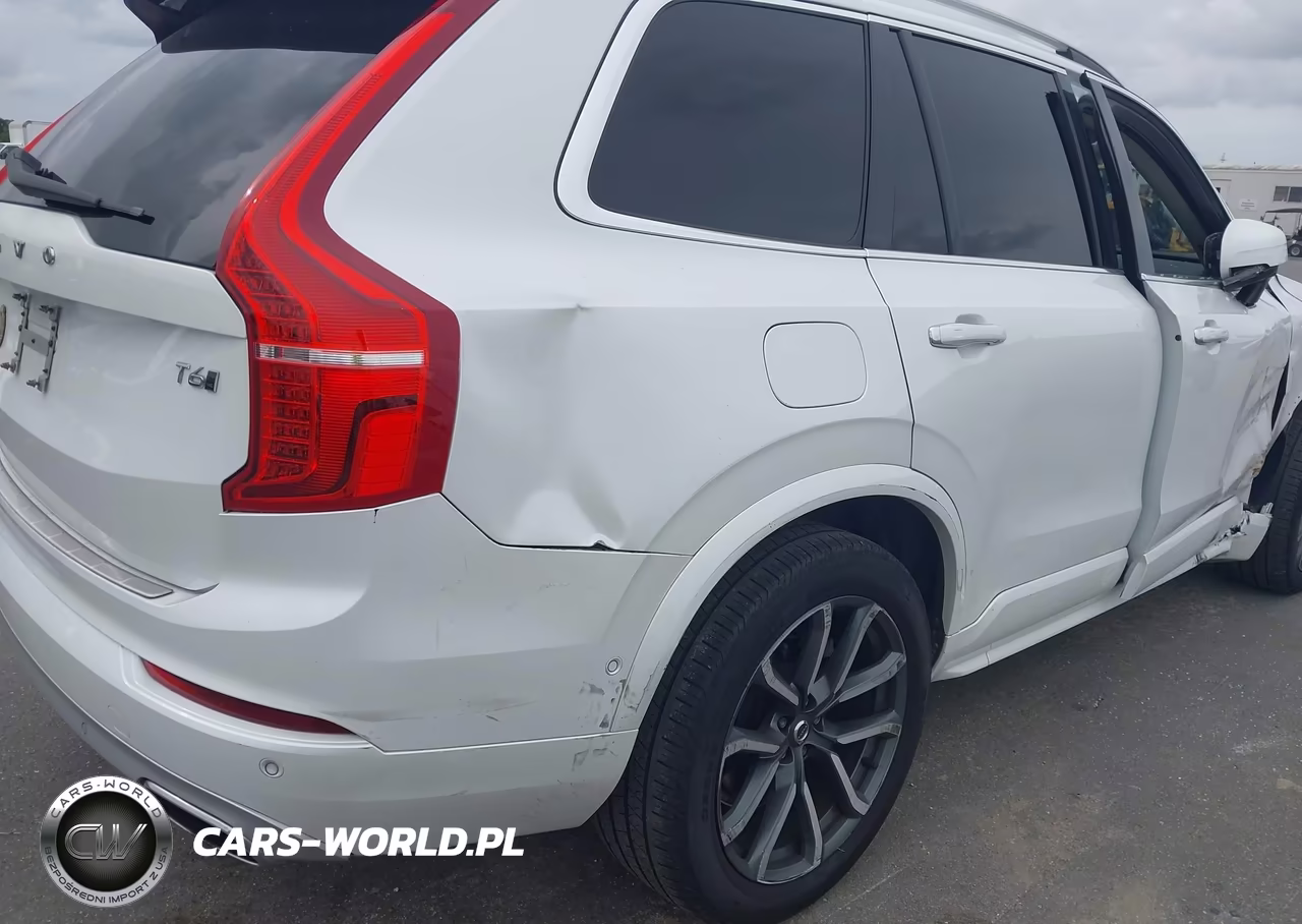 2018 Volvo Xc90 T6 Momentum VIN:YV4A22PK6J1216722 - 17