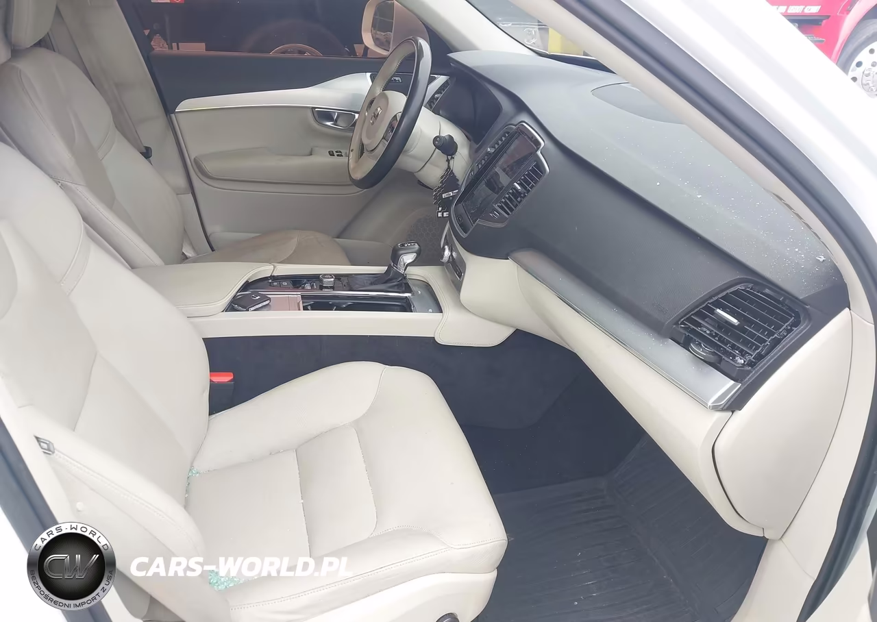 2018 Volvo Xc90 T6 Momentum VIN:YV4A22PK6J1216722 - 5