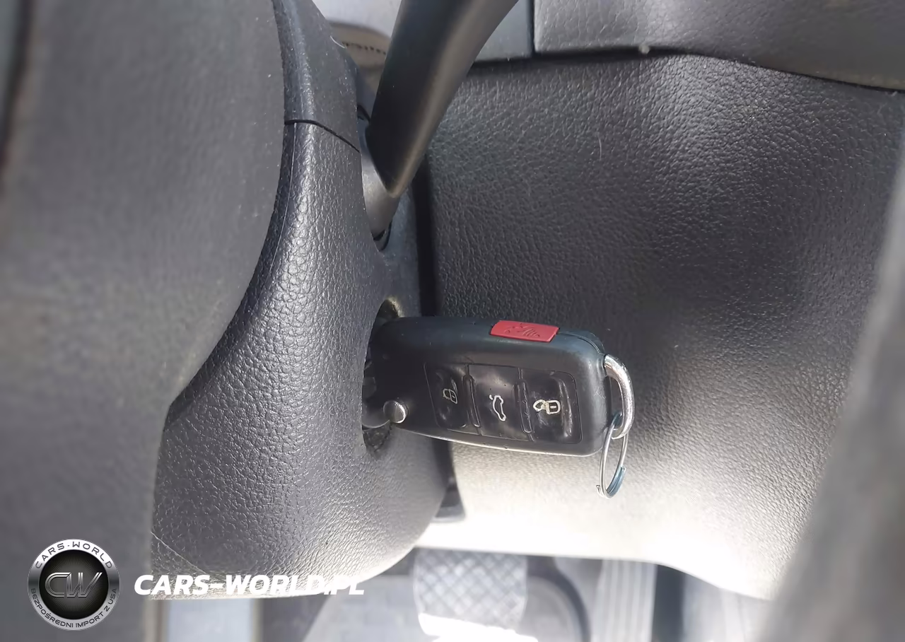 2012 Volkswagen Tiguan S VIN:WVGBV7AX2CW568634 - 11