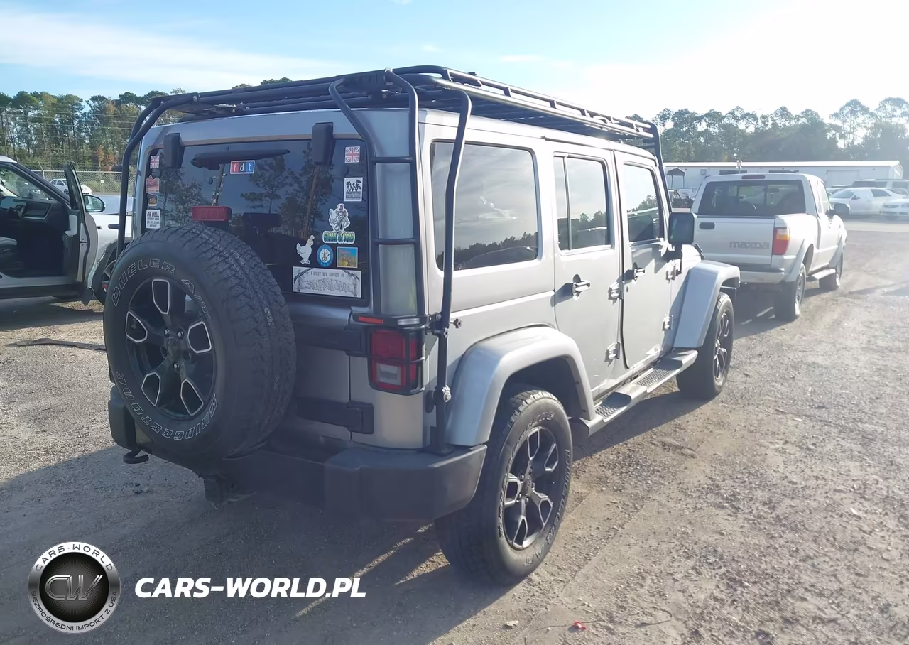 2018 Jeep Wrangler Jk Unlimited Altitude 4X4 VIN:1C4BJWEG3JL809118 - 4