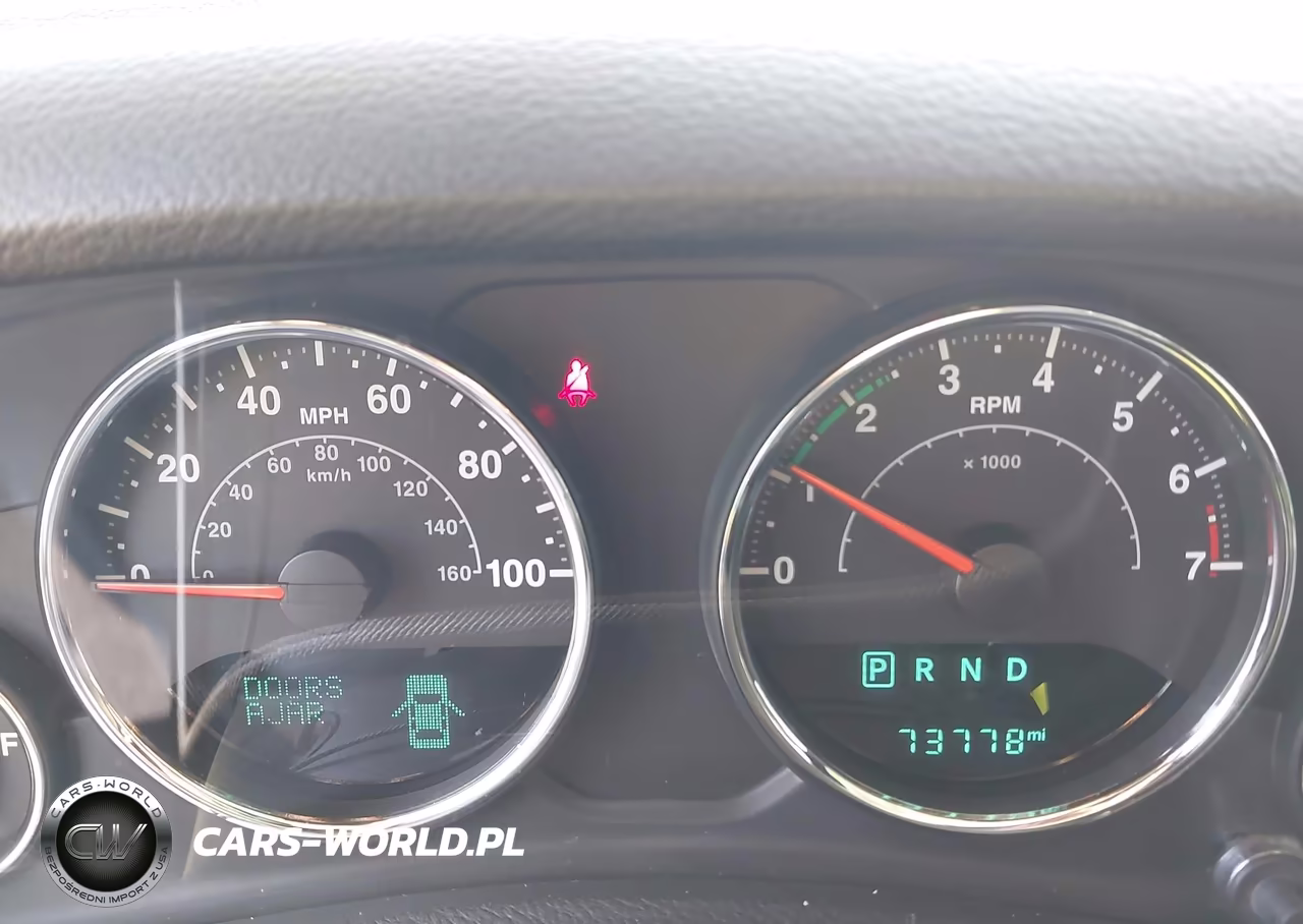 2018 Jeep Wrangler Jk Unlimited Altitude 4X4 VIN:1C4BJWEG3JL809118 - 7