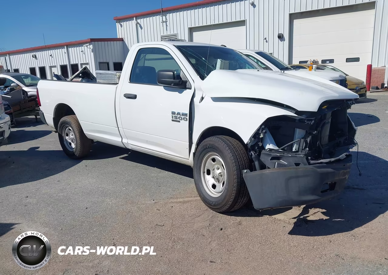 2023 Ram 1500 Classic Tradesman 4X2 8' Box – zdjęcie 1 z 17