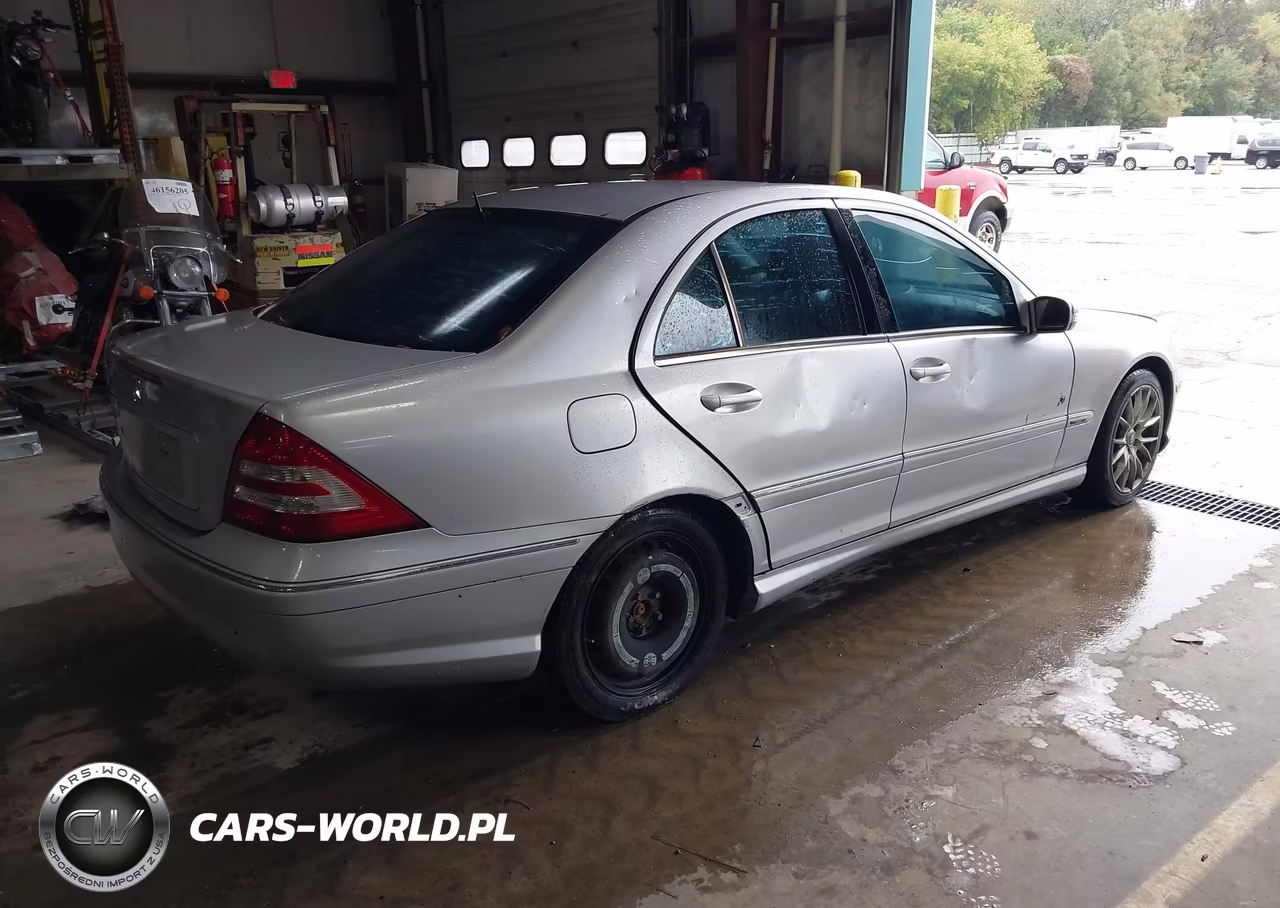 2006 Mercedes-Benz C 230 Sport VIN:WDBRF52H76A853454 - 4