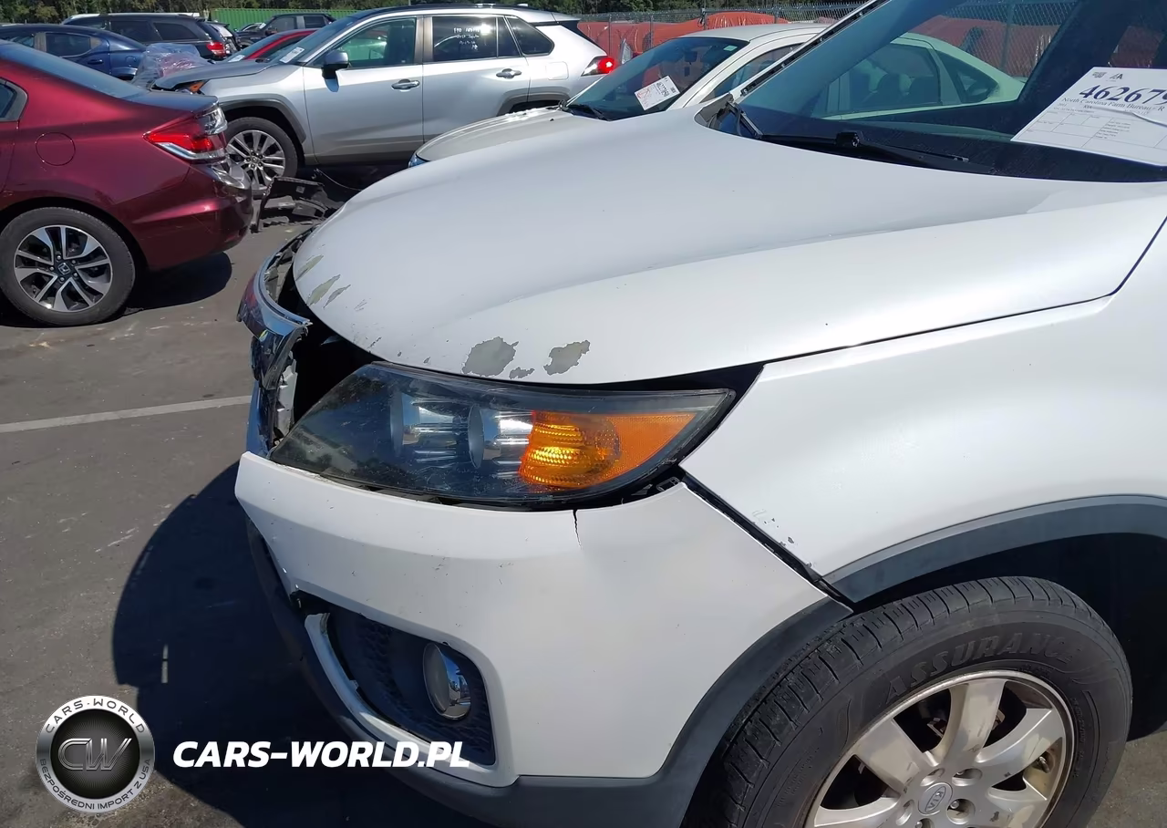2011 Kia Sorento Lx VIN:5XYKT4A14BG090071 - 14