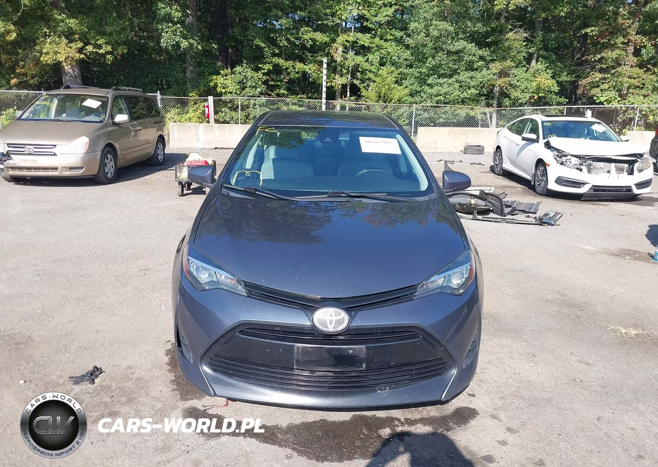 2019 Toyota Corolla Le VIN:2T1BURHE8KC181956 - 12