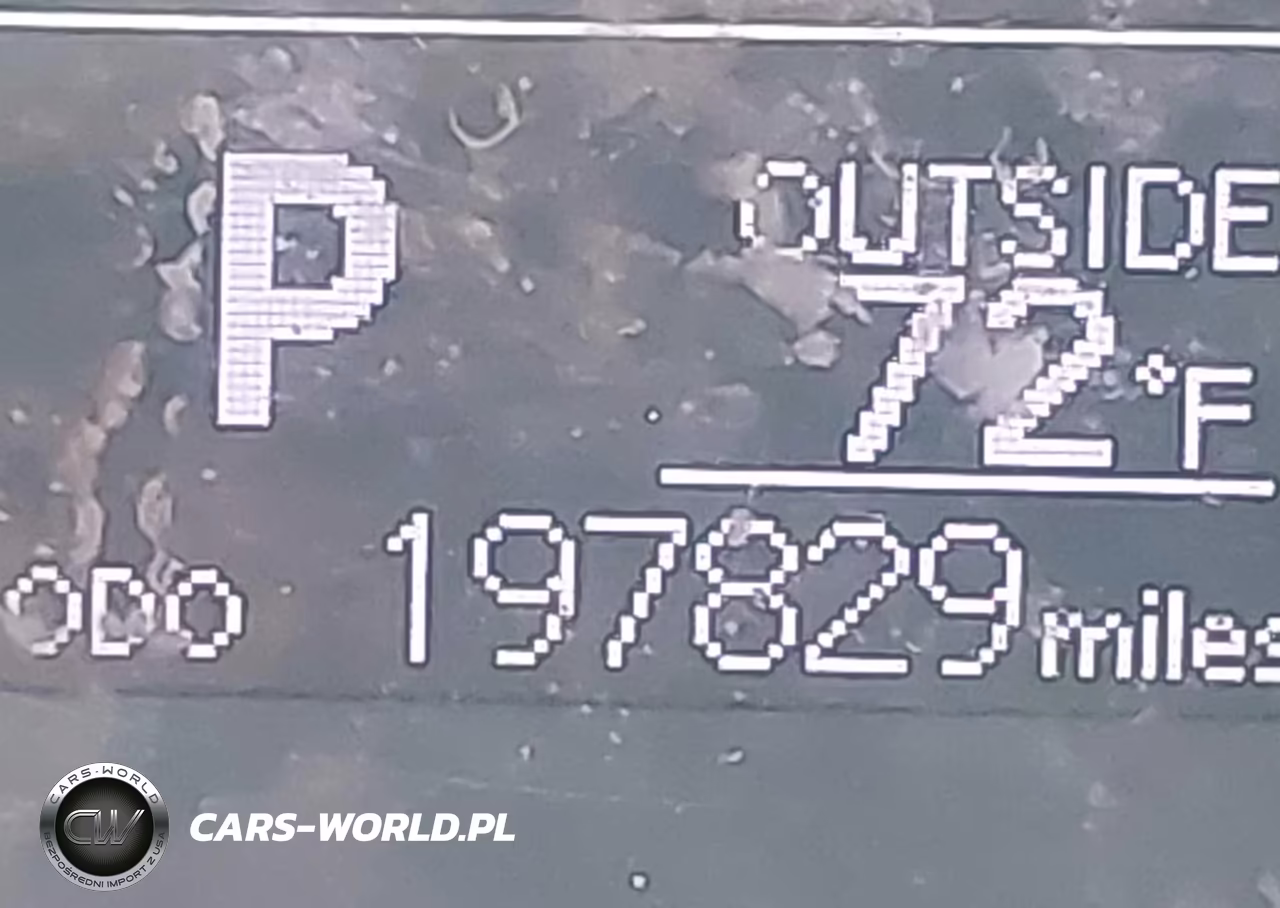 2019 Toyota Corolla Le VIN:2T1BURHE8KC181956 - 15