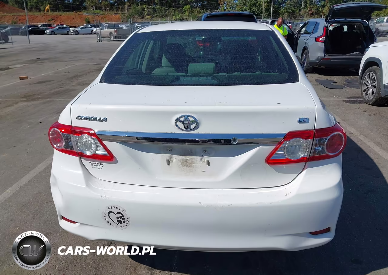 2013 Toyota Corolla Le VIN:5YFBU4EE4DP148981 - 16