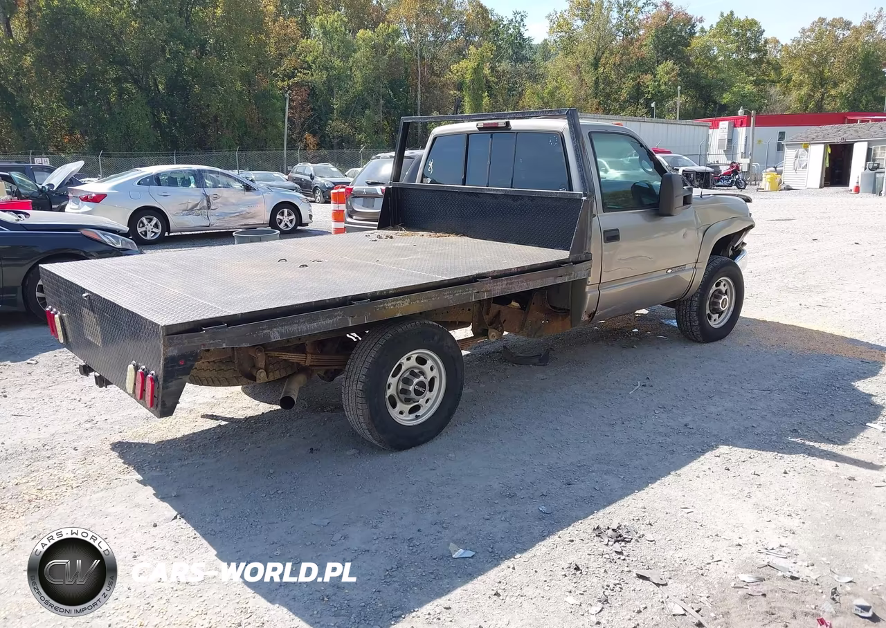 2000 Chevrolet K3500 VIN:1GCHK34J4YR206706 - 4