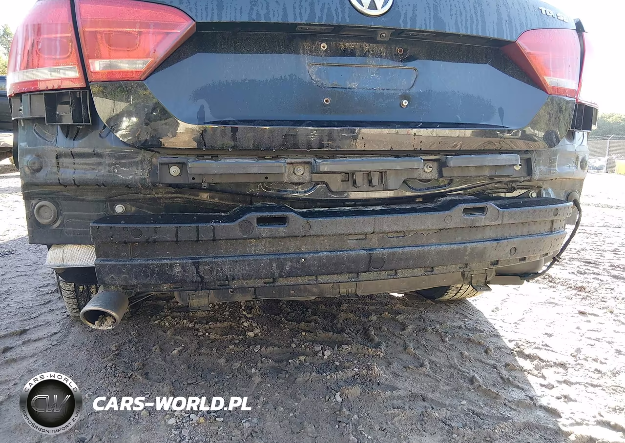 2015 Volkswagen Passat 2.0L Tdi Se VIN:1VWBV7A30FC028977 - 13