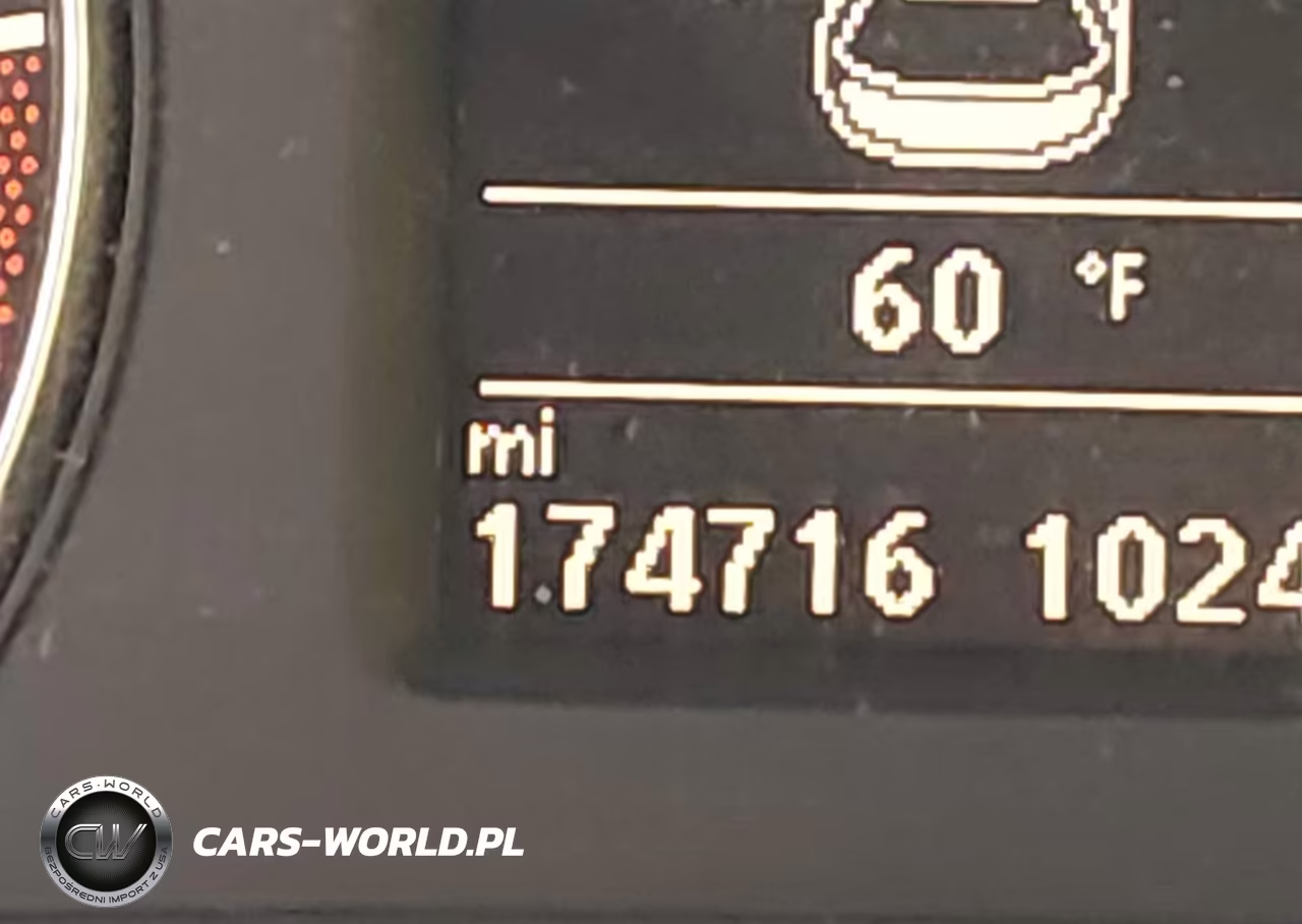 2015 Volkswagen Passat 2.0L Tdi Se VIN:1VWBV7A30FC028977 - 16